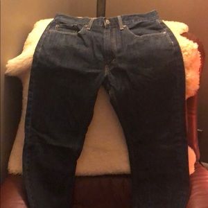 Levi’s pants